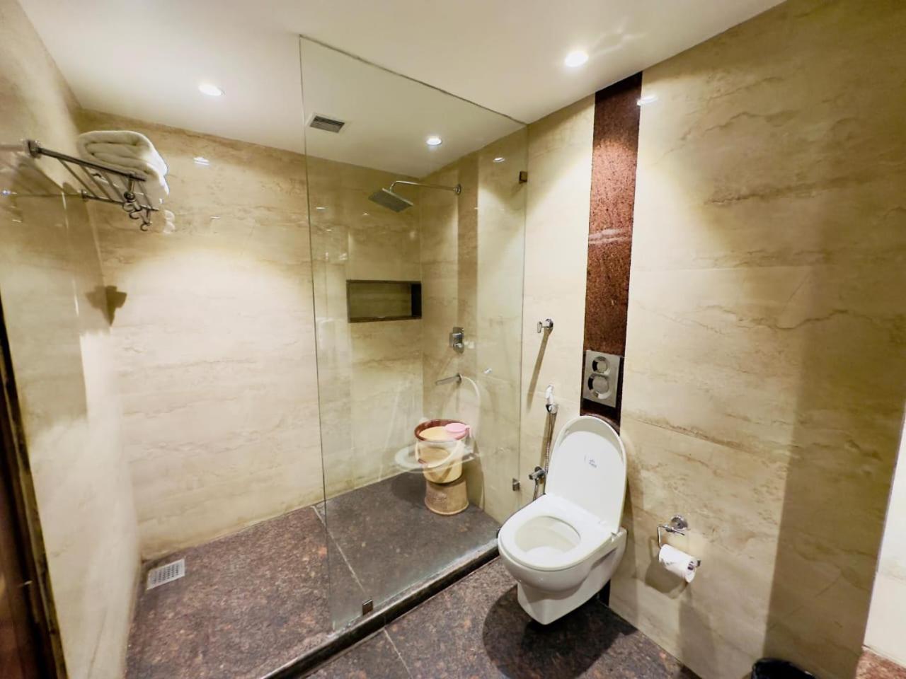 Hotel Vintage Zirakpur Chandigarh Panchkula Esterno foto