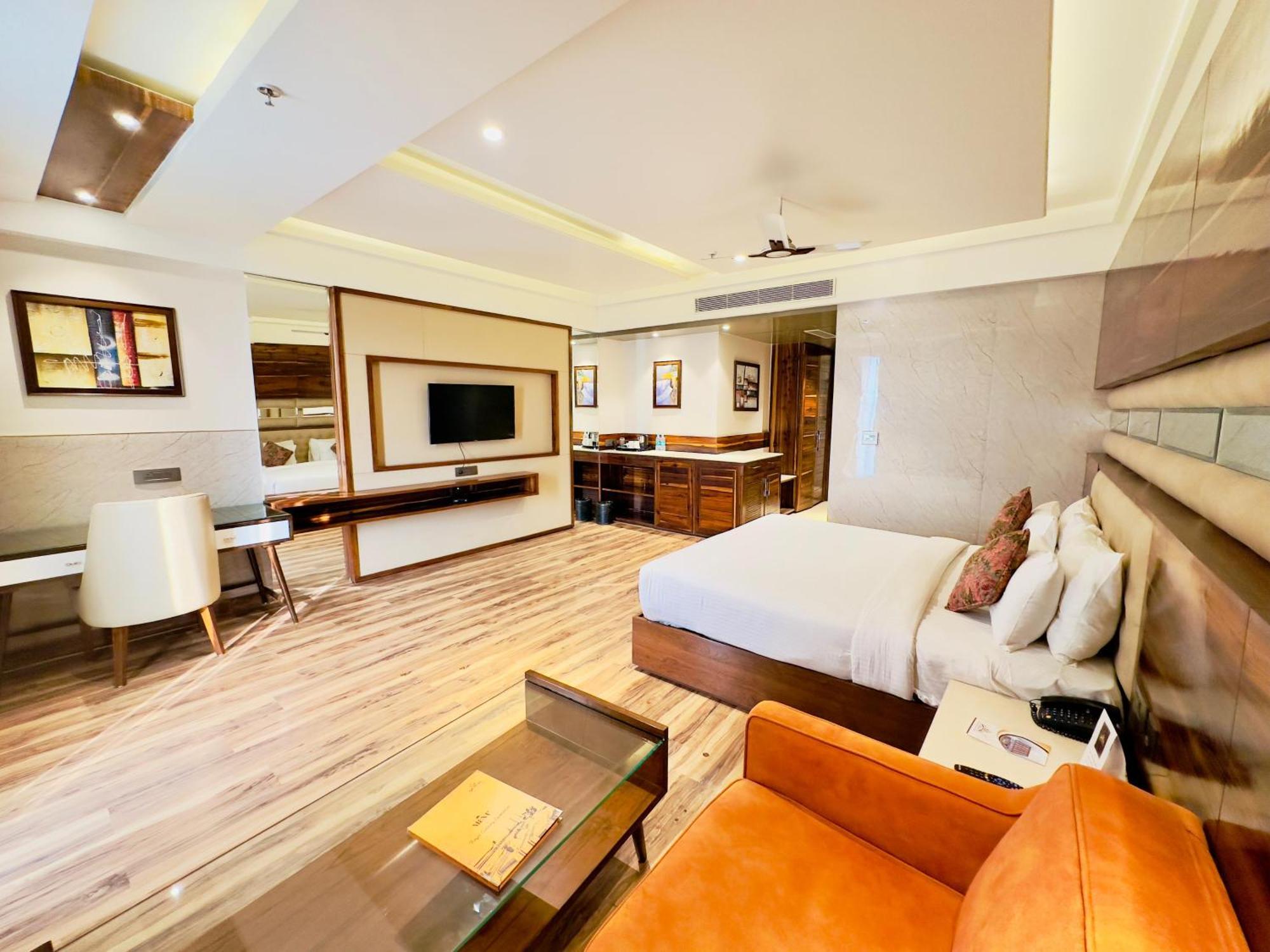 Hotel Vintage Zirakpur Chandigarh Panchkula Esterno foto
