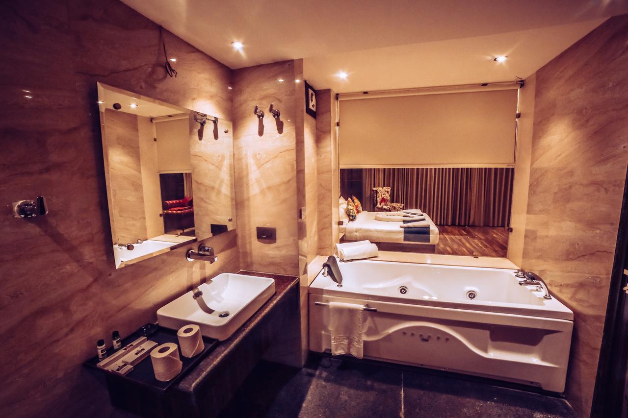 Hotel Vintage Zirakpur Chandigarh Panchkula Esterno foto