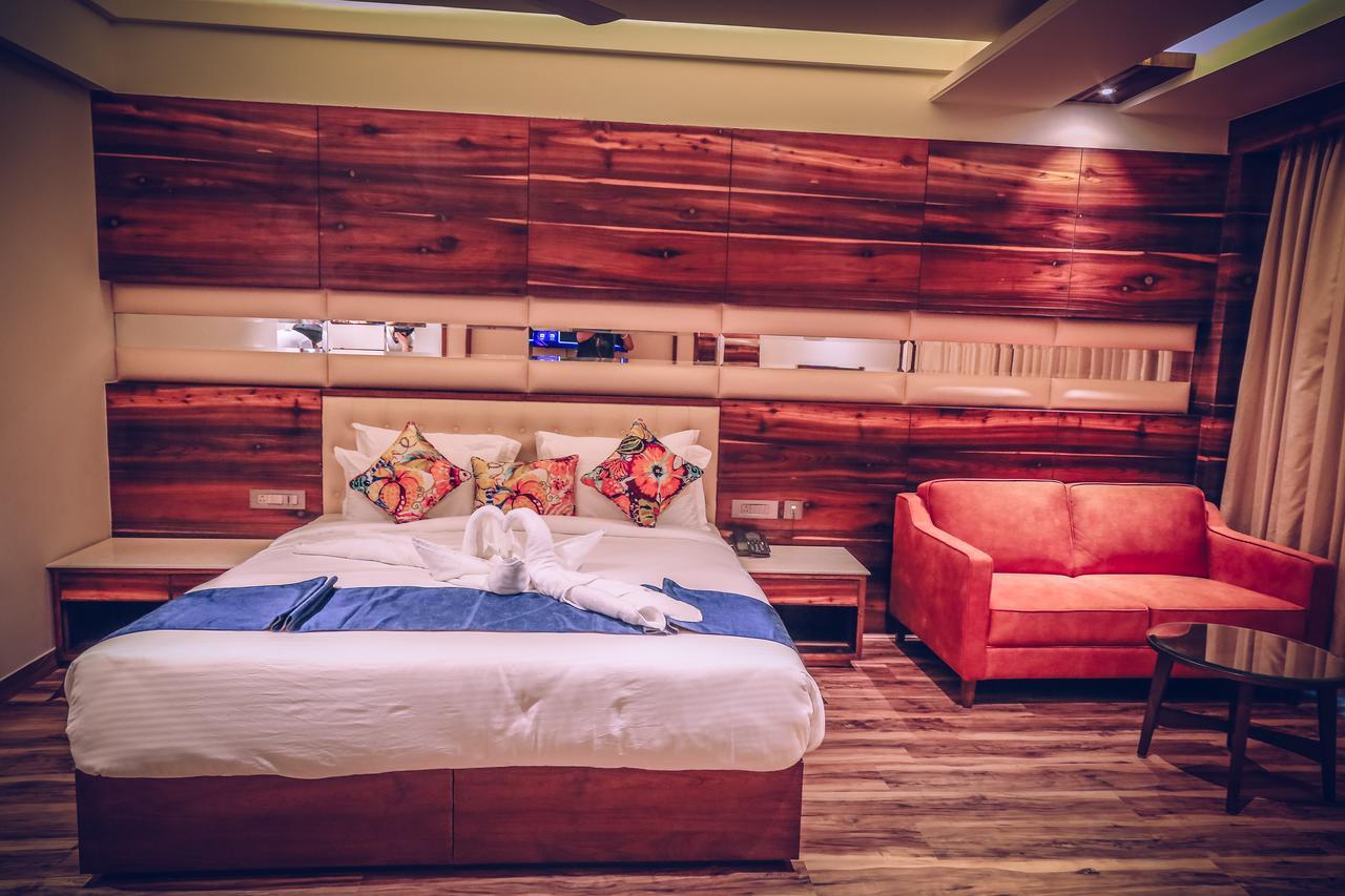 Hotel Vintage Zirakpur Chandigarh Panchkula Esterno foto