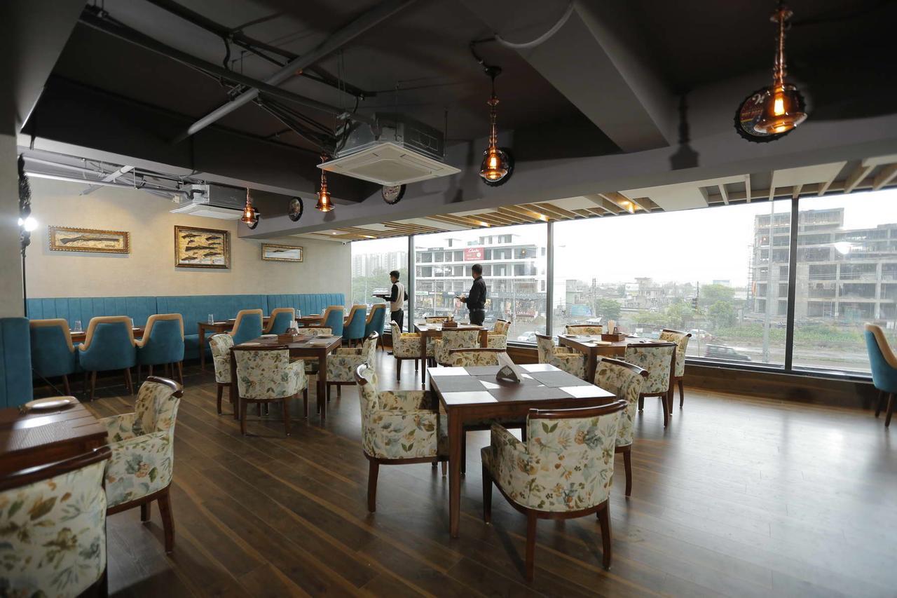 Hotel Vintage Zirakpur Chandigarh Panchkula Esterno foto